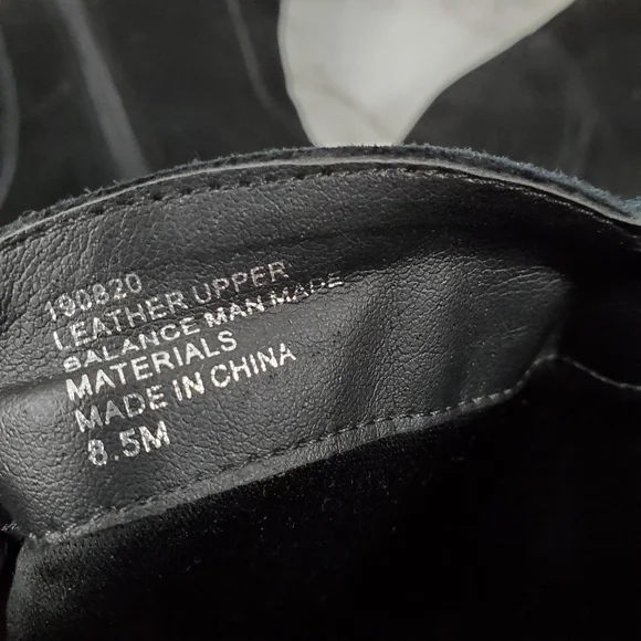 Hot In Hollywood Knee-high Boots - Picture 10 of 11